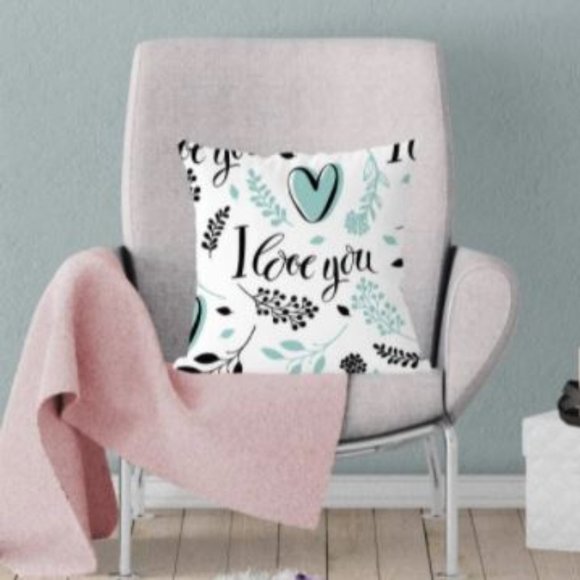 I love you throw pillow - Picture 3 of 4